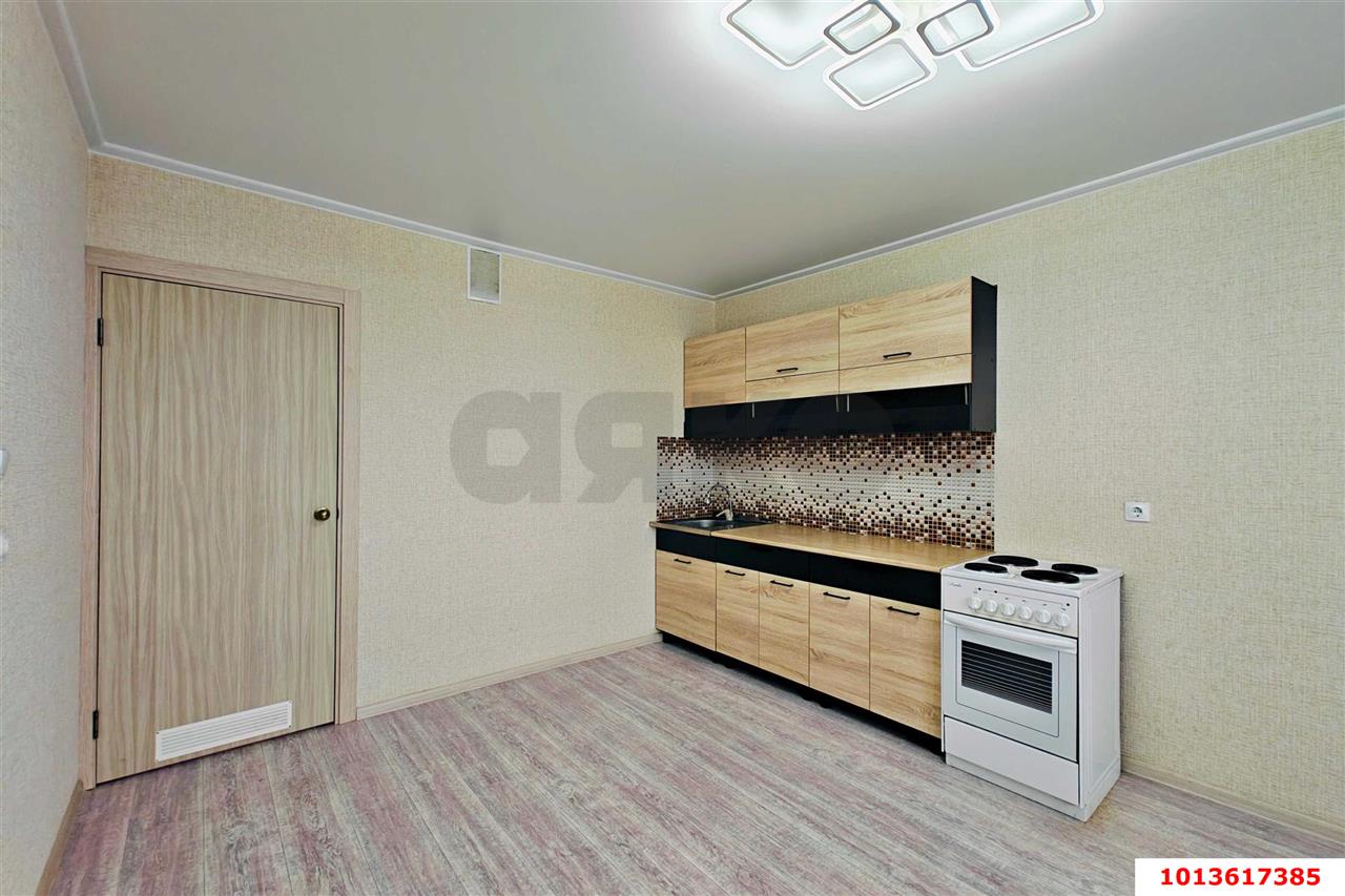 Фото №6: 2-комнатная квартира 70 м² - Краснодар, жилой комплекс Квартал № 6, ул. имени Героя Советского Союза Якова Кобзаря, 2