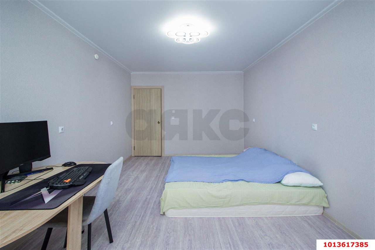 Фото №4: 2-комнатная квартира 70 м² - Краснодар, жилой комплекс Квартал № 6, ул. имени Героя Советского Союза Якова Кобзаря, 2