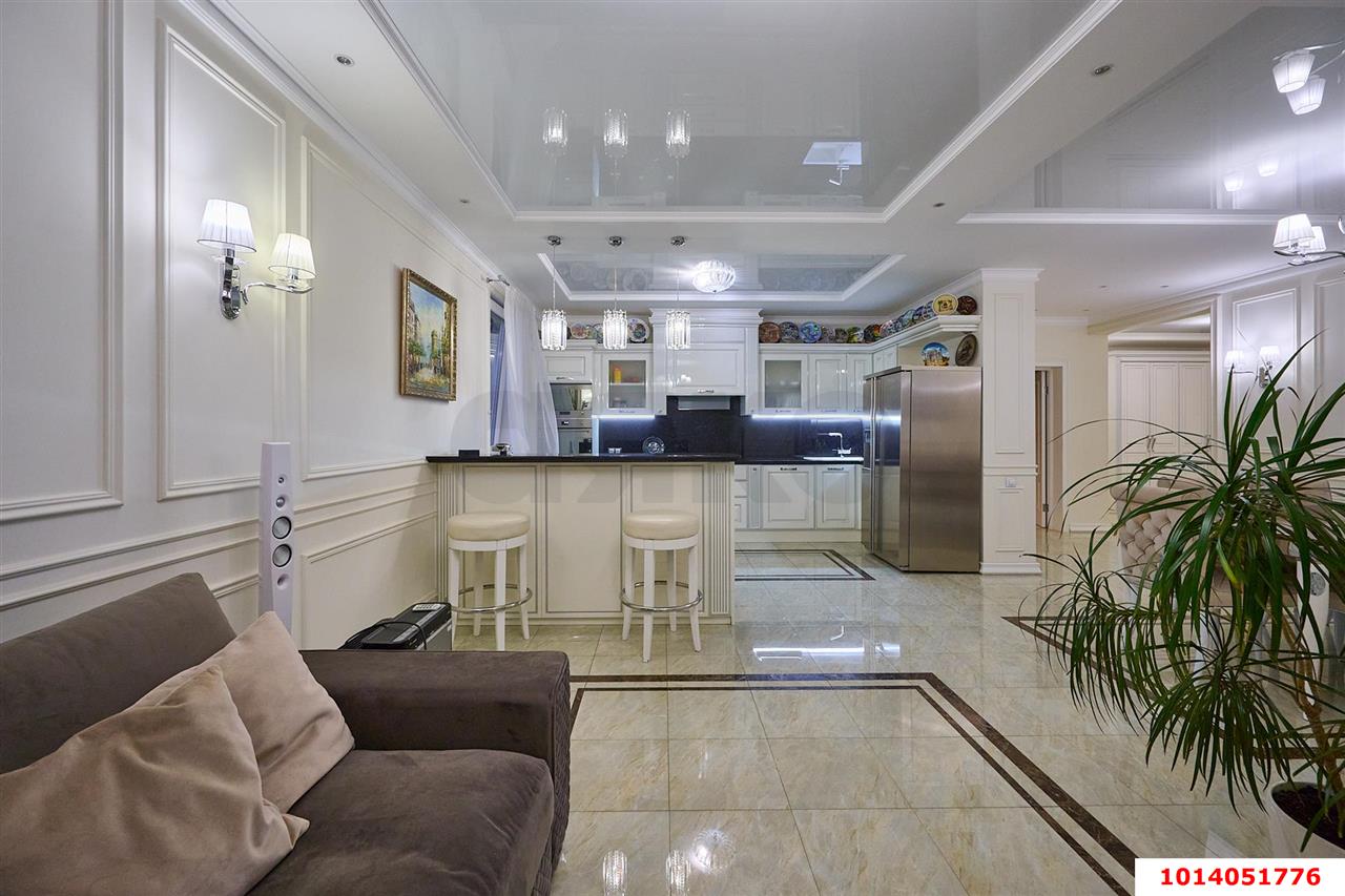 Фото №2: 3-комнатная квартира 145 м² - Краснодар, Прикубанский внутригородской округ, Солнечный, мкр. Фестивальный, ул. Яна Полуяна, 47