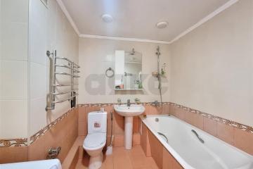 Фото №2: 5+-комнатная квартира 138 м² - Краснодар, мкр. Черёмушки, ул. Бургасская, 50