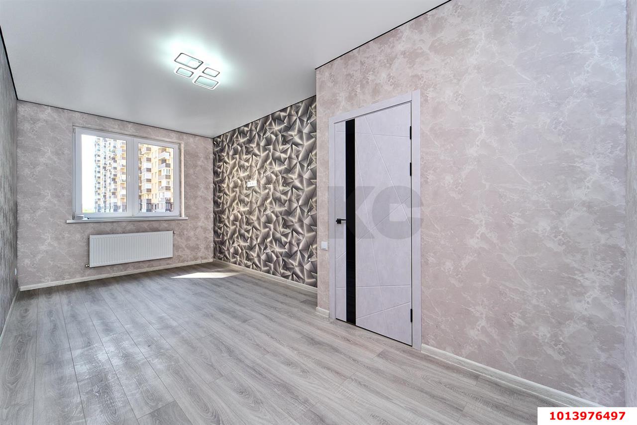 Фото №1: 1-комнатная квартира 32 м² - Краснодар, жилой комплекс Ракурс, ул. имени Героя Ростовского, 8к2