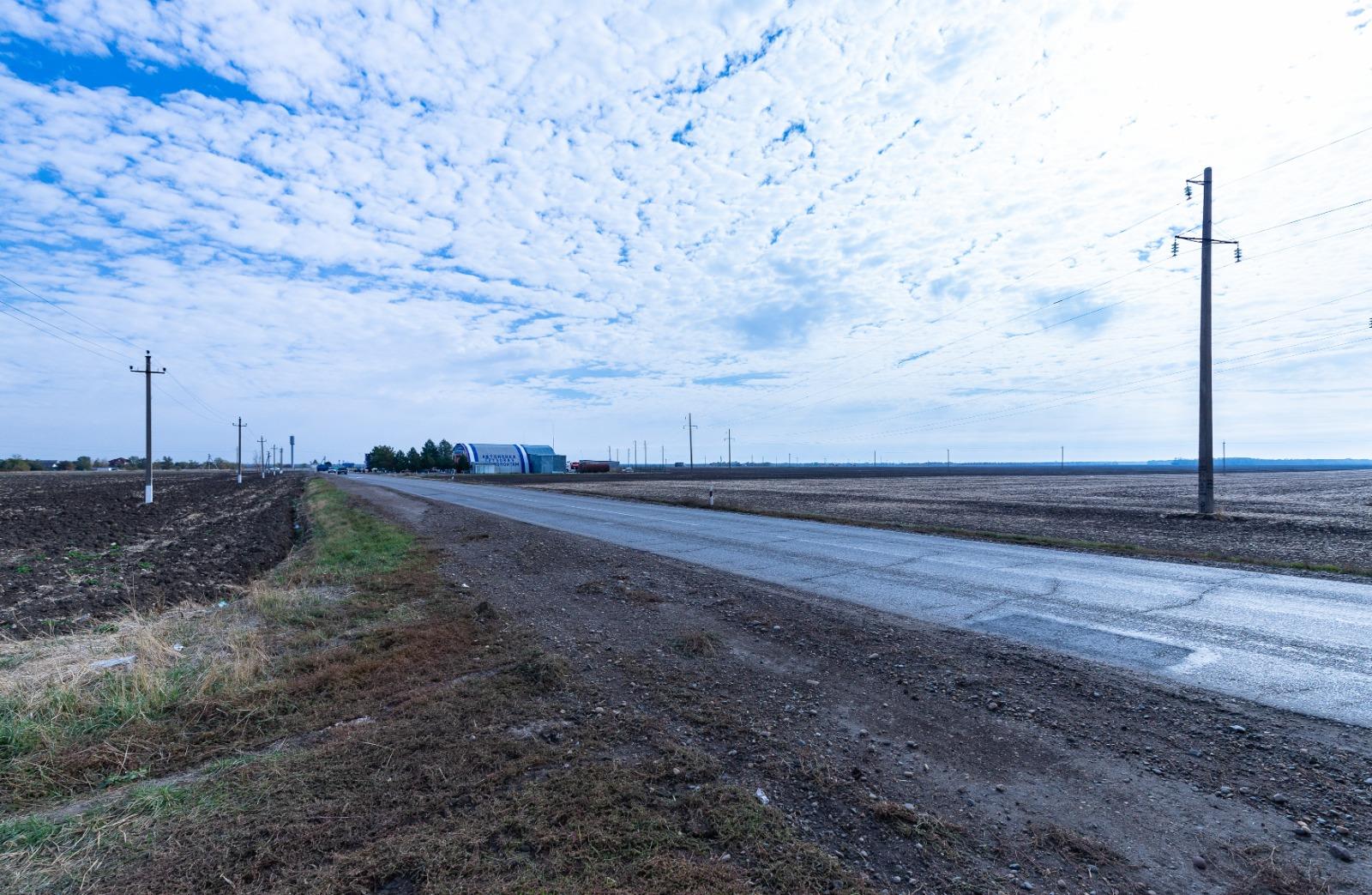 Фото №12: Коммерция 2483 м² - Новопокровская