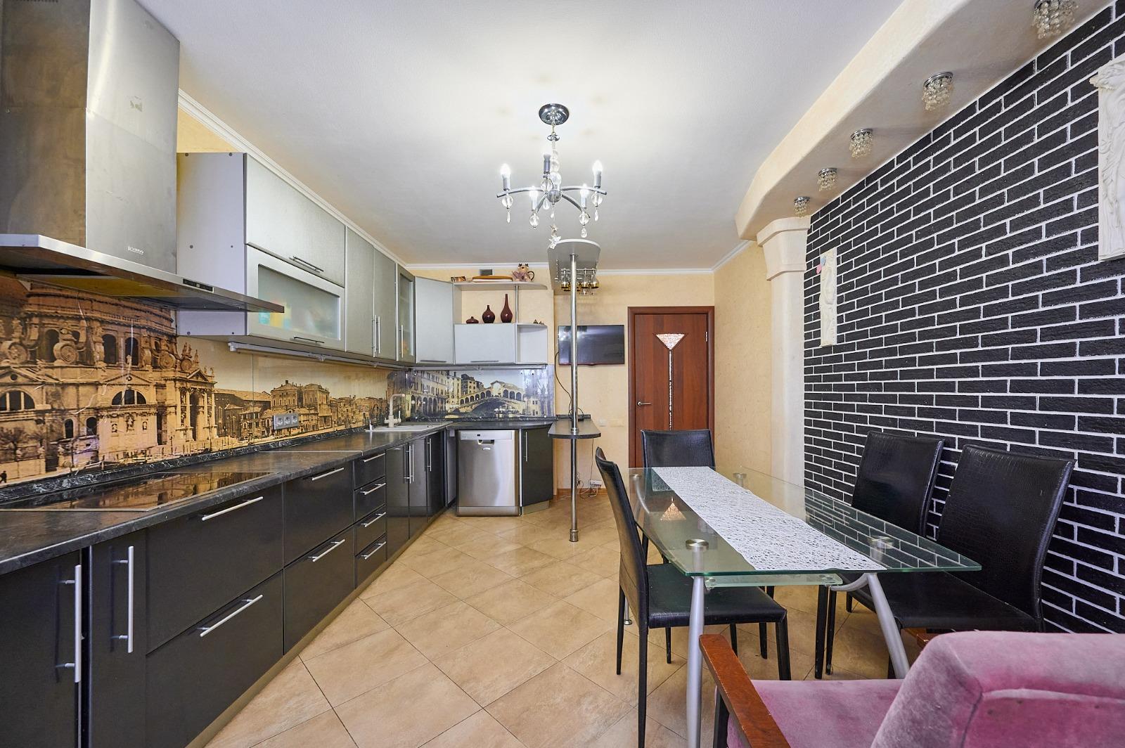 Фото №3: 3-комнатная квартира 101 м² - Краснодар, Прикубанский внутригородской округ, мкр. Новый, ул. 9-я Тихая, 11