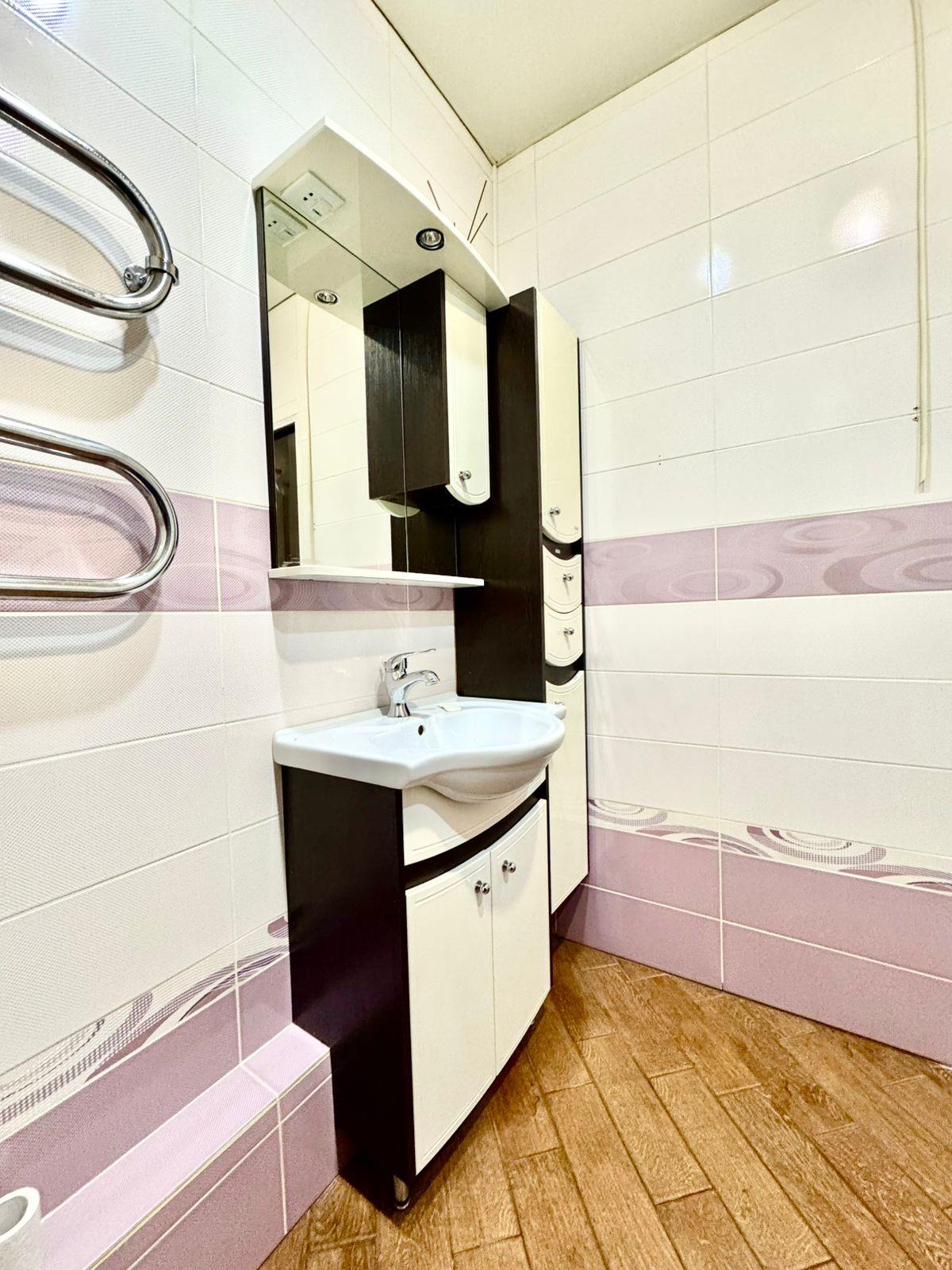 Фото №8: 5+-комнатная квартира 200 м² - Краснодар, Центральный внутригородской округ, мкр. Дубинка, ул. Ставропольская, 178