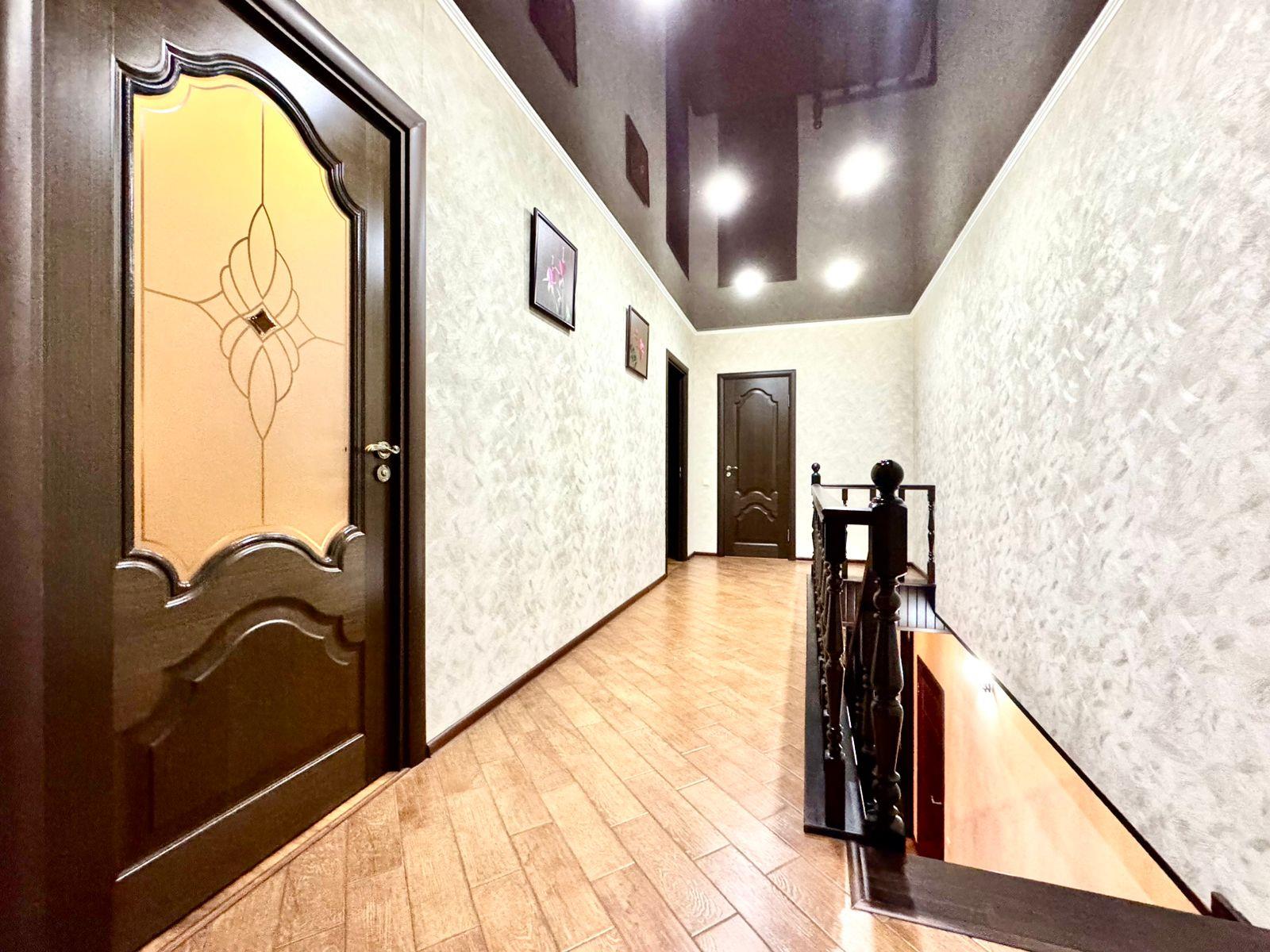 Фото №16: 5+-комнатная квартира 200 м² - Краснодар, Центральный внутригородской округ, мкр. Дубинка, ул. Ставропольская, 178