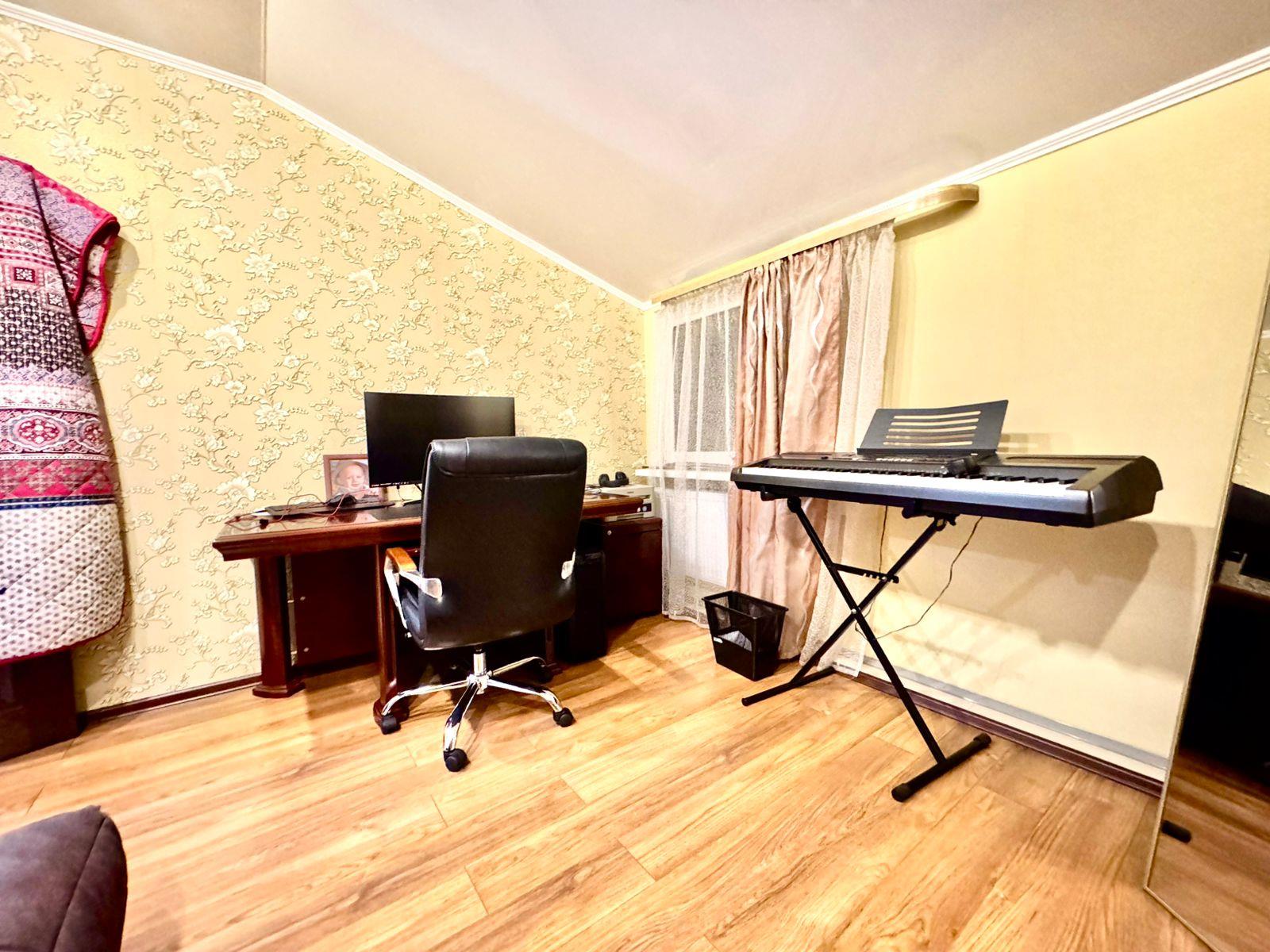 Фото №17: 5+-комнатная квартира 200 м² - Краснодар, Центральный внутригородской округ, мкр. Дубинка, ул. Ставропольская, 178