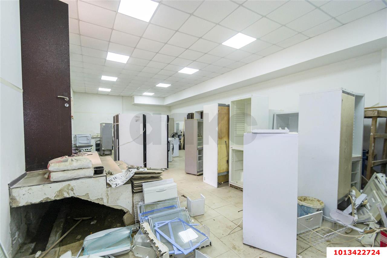 Фото №9: Коммерция 438 м² - Российский, мкр. Прикубанский внутригородской округ, ул. Куликова Поля, 23
