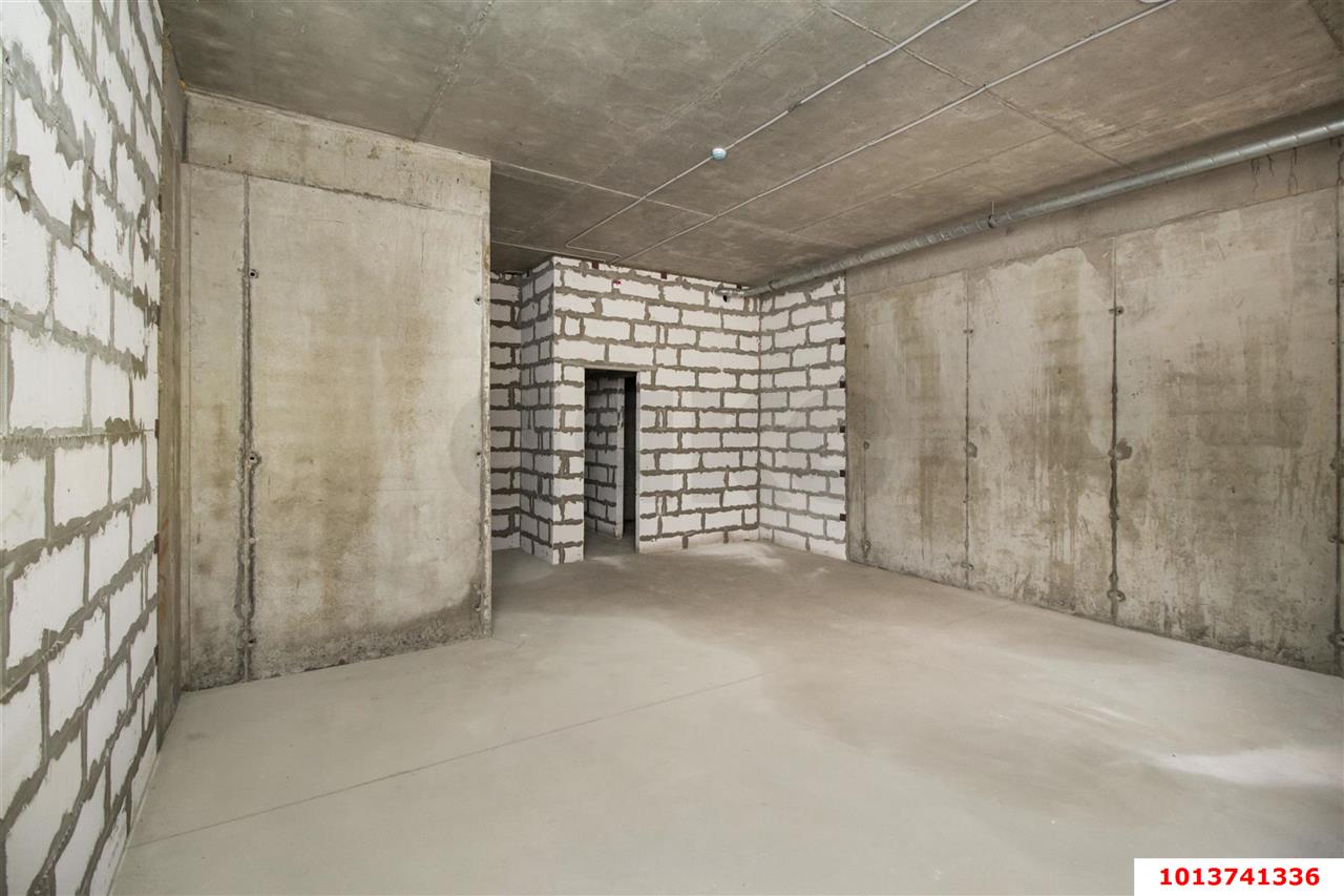 Фото №2: Торговое помещение <span class="whitespace-nowrap">51 м²</span>, <span class="whitespace-nowrap">1/9 эт.</span> - Краснодар, Прикубанский внутригородской округ, мкр. жилой комплекс Новые Сезоны, ул. Скандинавская, 1