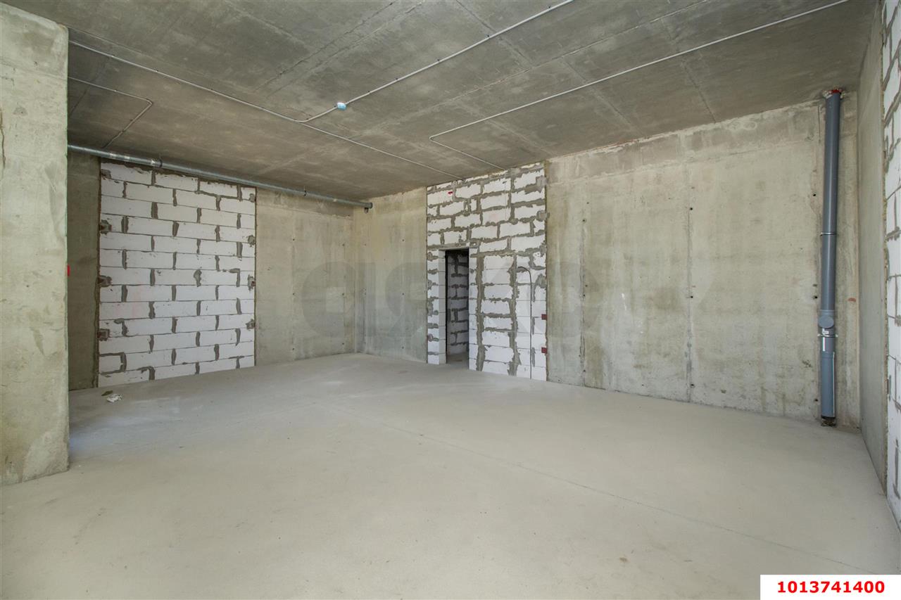 Фото №3: Торговое помещение 53 м² - Краснодар, жилой комплекс Новые Сезоны, ул. Скандинавская, 1