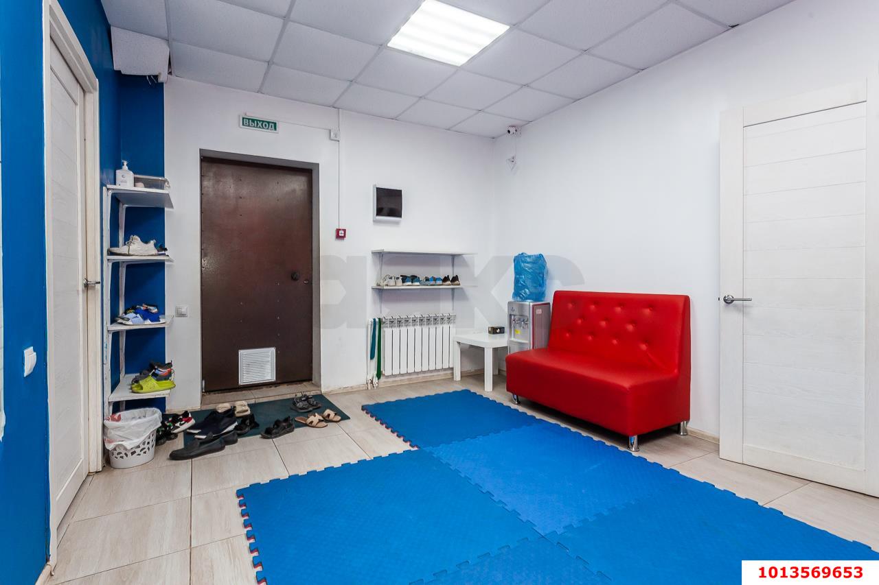 Фото №12: Офисное помещение 81 м² - Краснодар, Губернский, ул. им. Героя Яцкова И.В., 9к1