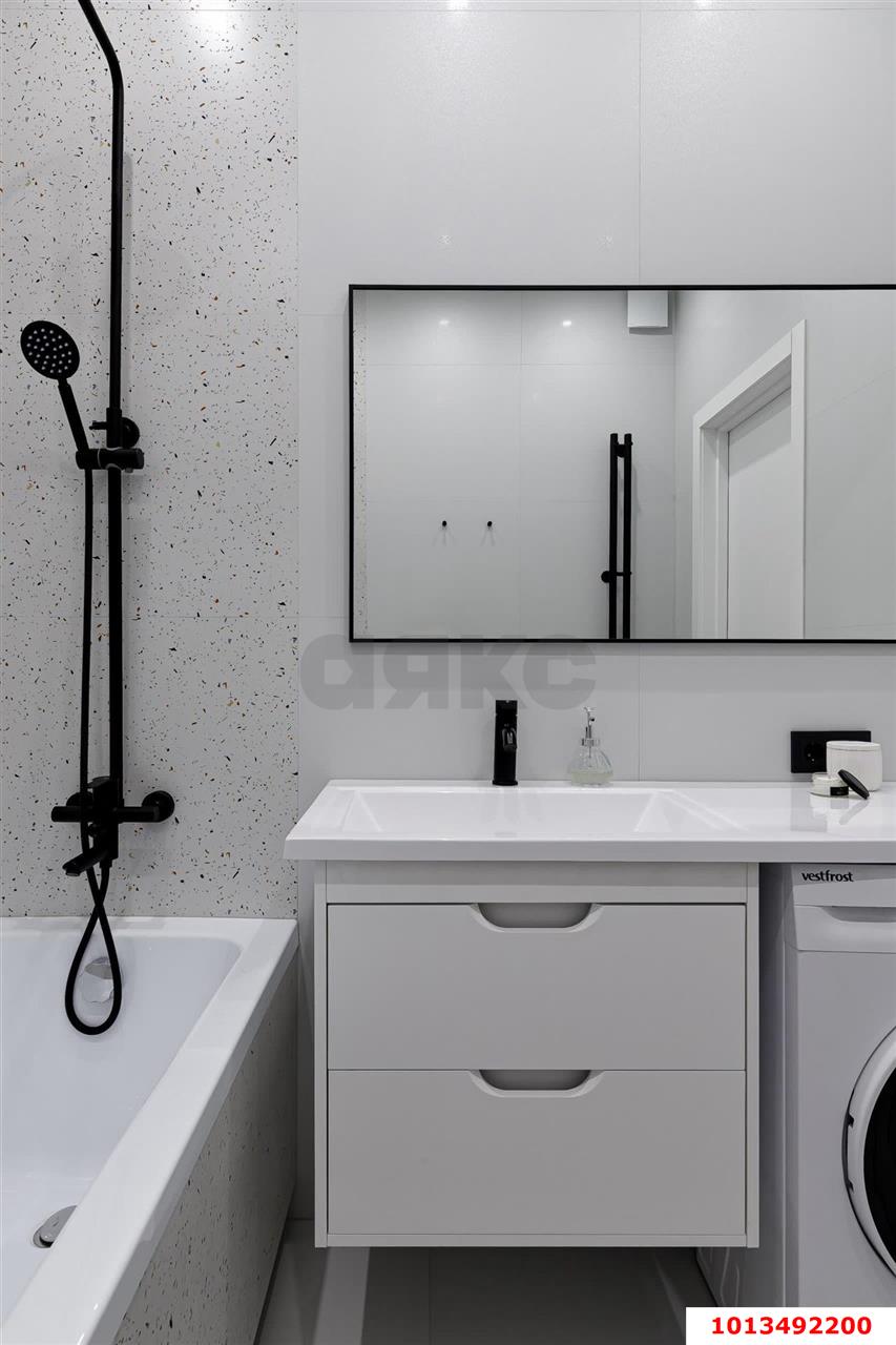 Фото №8: 2-комнатная квартира 74 м² - Краснодар, ЖК На Стахановской, Авиагородок, жилой комплекс На Стахановской, мкр. Прикубанский внутригородской округ, ул. Стахановская, 1/5