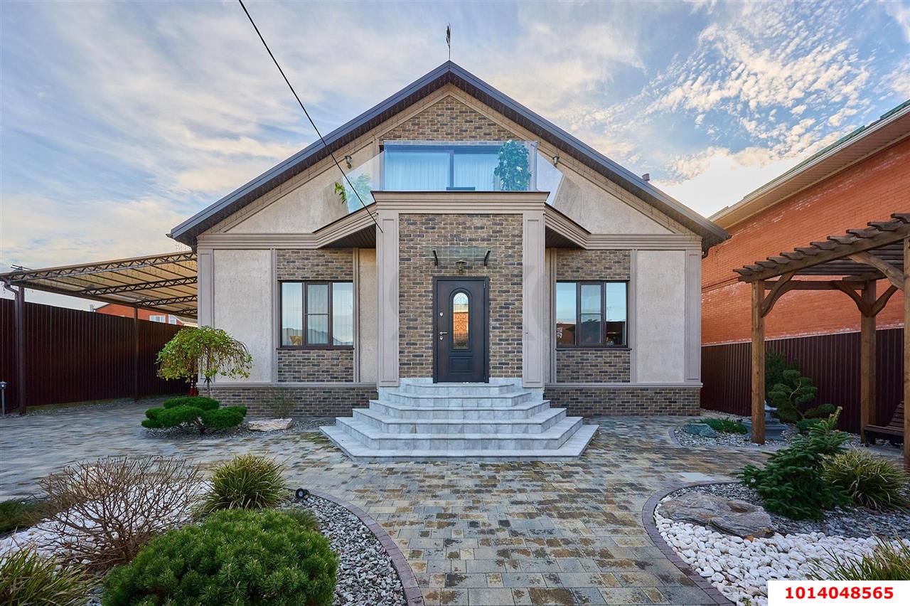 Фото №1: Дом 270 м² + 6.13 сот. - Краснодар, Прикубанский внутригородской округ, мкр. Северный, ул. Александра Берлизова, 94