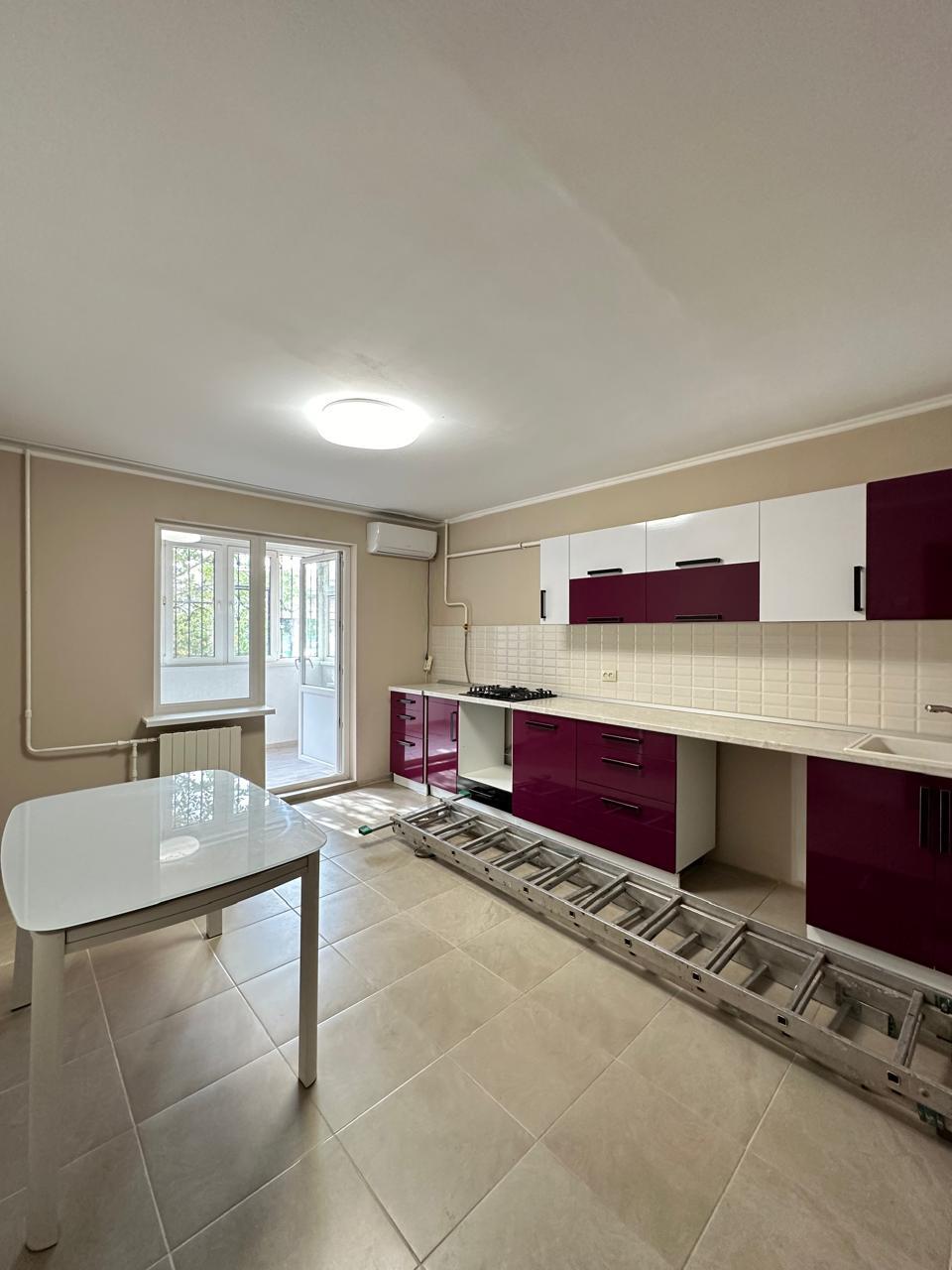 Фото №17: 3-комнатная квартира 91 м² - Краснодар, Западный внутригородской округ, мкр. Юбилейный, б-р Платановый, 15