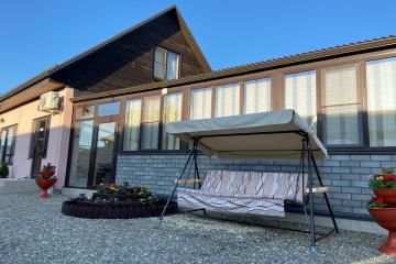 Фото №1: Коммерция 308 м² - Голубицкая, мкр. Западный внутригородской округ, ул. Советская, 140