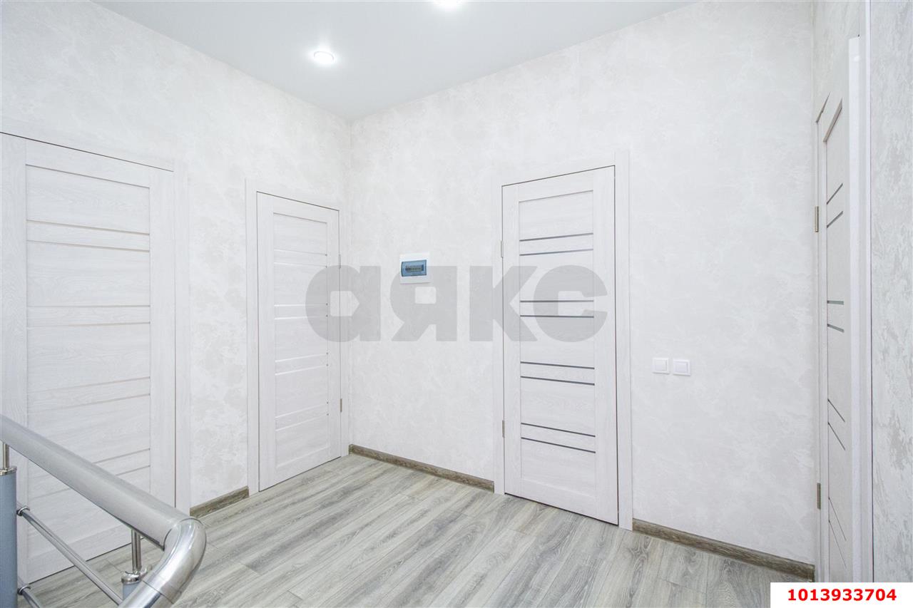 Фото №7: Дом 143 м² + 4.2 сот. - Южный, коттеджный  Южная столица, ул. Белореченская, 62
