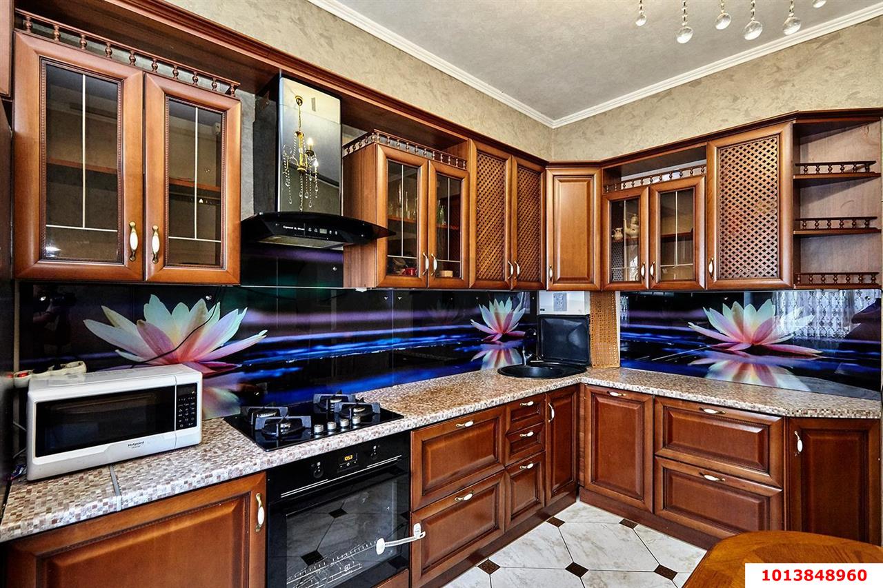 Фото №2: Дом 128 м² + 4 сот. - Водхозовец, Карасунский внутригородской округ, Центральный внутригородской округ, мкр. Черёмушки, ул. Зелёная, 31