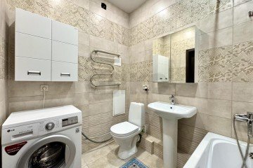 Фото №1: 1-комнатная квартира 42 м² - Краснодар, мкр. жилой комплекс Красная площадь, ул. Кореновская, 57к2