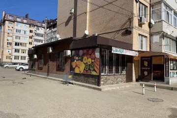 Фото №1: Торговое помещение 52 м² - Краснодар, мкр. Музыкальный, ул. имени С.В. Рахманинова, 23