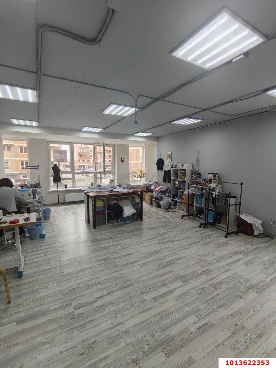 Фото №4: Офисное помещение 43 м² - Краснодар, жилой комплекс Радуга, ул. Евгении Жигуленко, 7к2