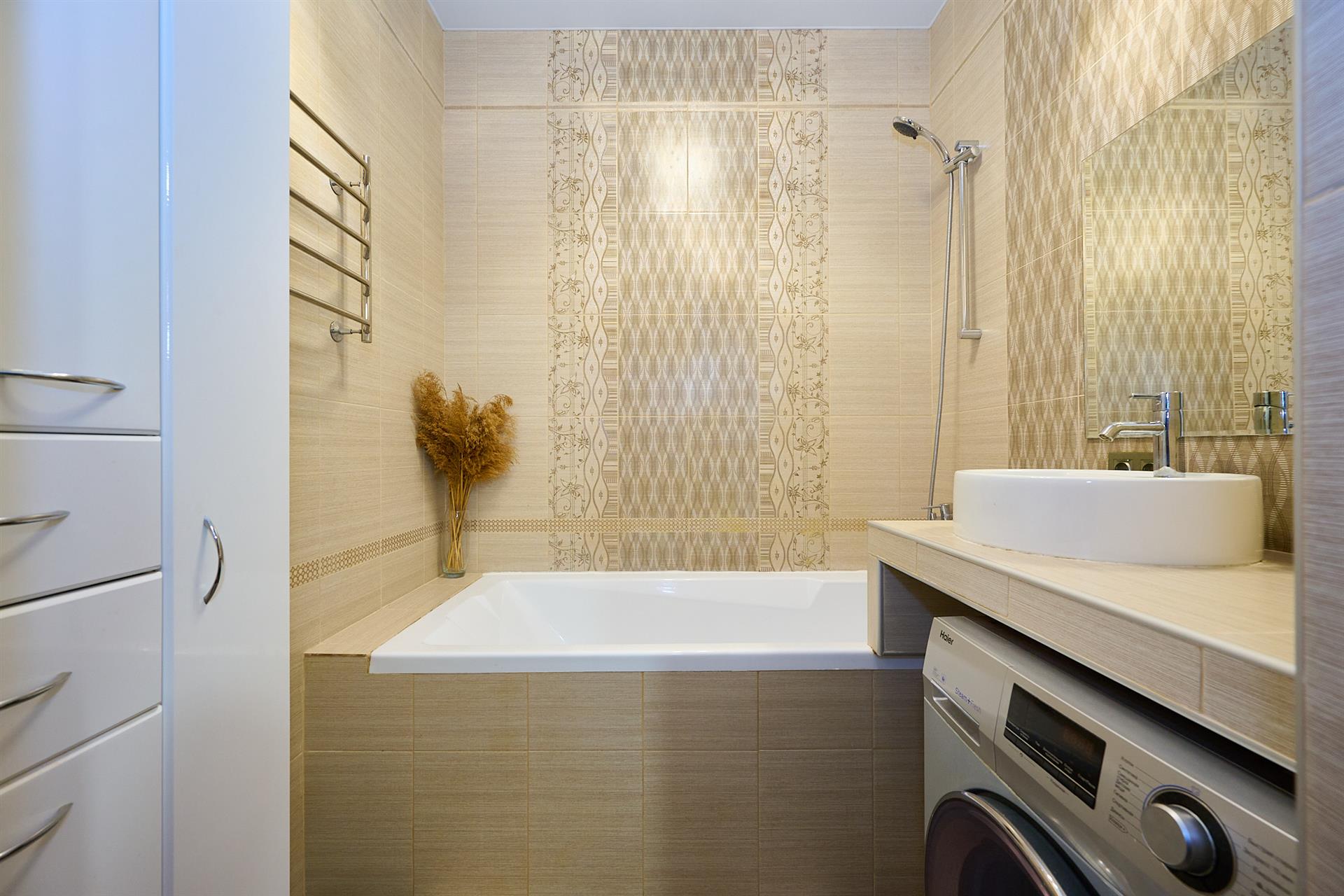 Фото №8: 1-комнатная квартира 50 м² - Краснодар, Центральный внутригородской округ, Дубинка, жилой комплекс Радонеж, мкр. Черёмушки, ул. Вишняковой, 1/23к1