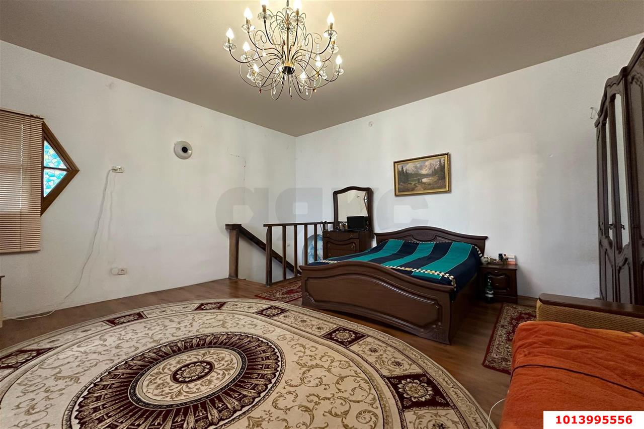 Фото №3: Дом 260 м² + 6 сот. - Российский, мкр. Прикубанский внутригородской округ, ул. имени В.М. Комарова