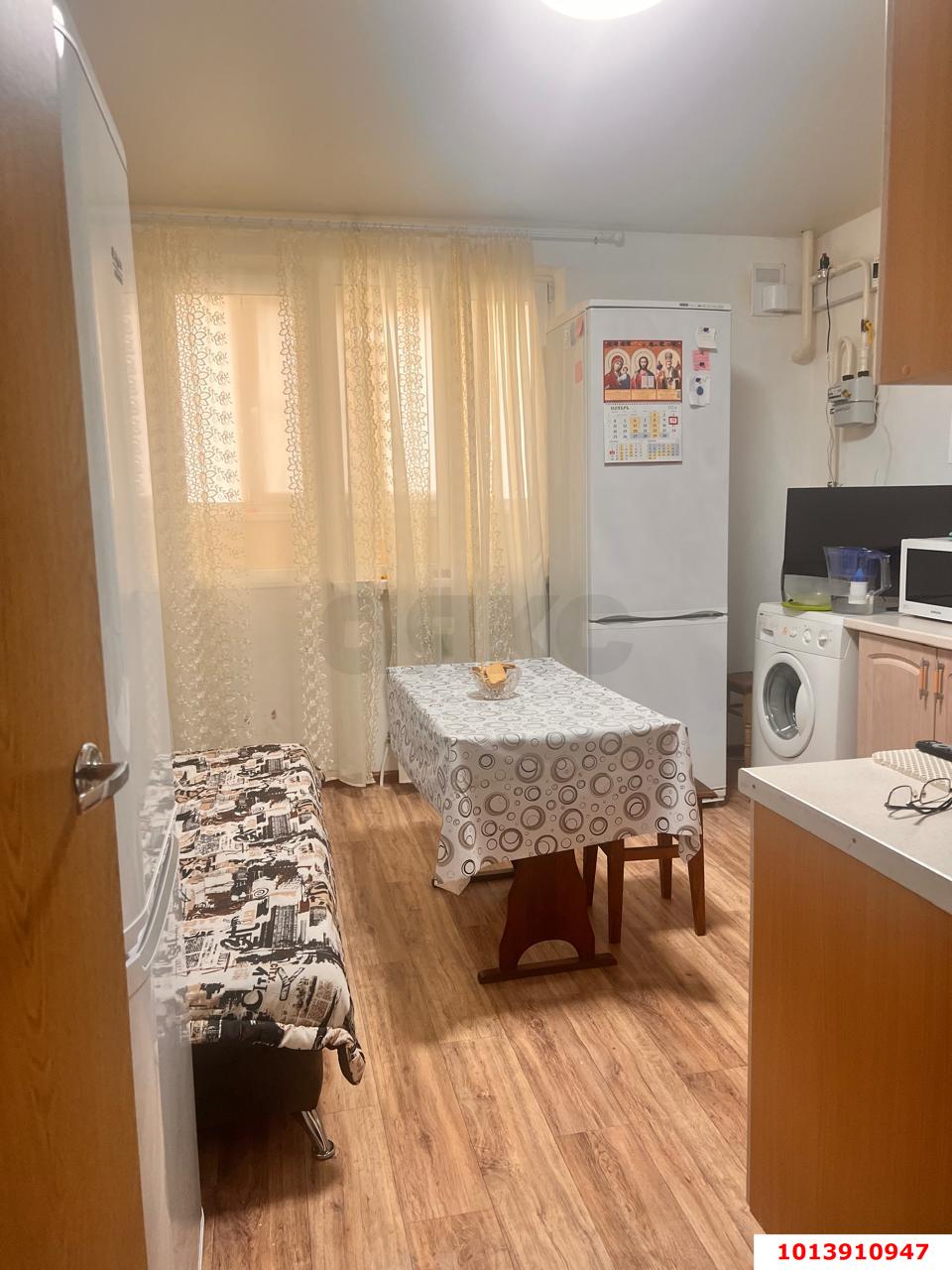 Фото №1: 2-комнатная квартира 70 м² - Яблоновский, ул. Гагарина, 192к4