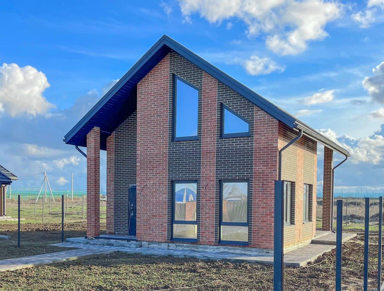 Фото №1: Дом 141 м² + 5.75 сот. - Тамань, Центральный внутригородской округ, Завод Измерительных Приборов, мкр. жилой комплекс Ривьера, ул. Ландышевая, 10