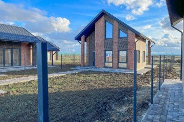 Фото №2: Дом 141 м² - Тамань, ул. Ландышевая, 10