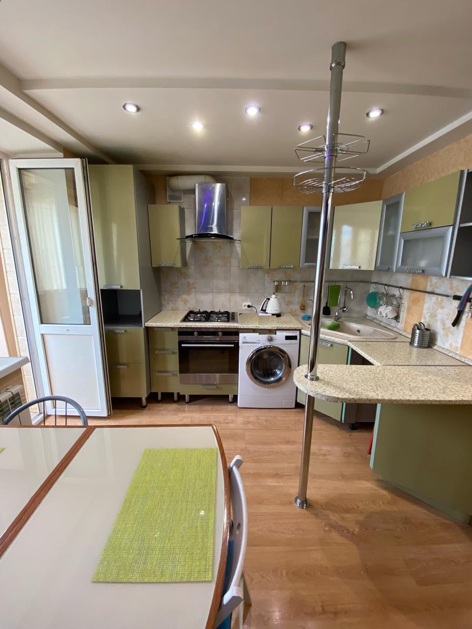 Фото №10: 2-комнатная квартира 82 м² - Краснодар, Краевая Клиническая Больница, мкр. Прикубанский внутригородской округ, ул. Черкасская, 53