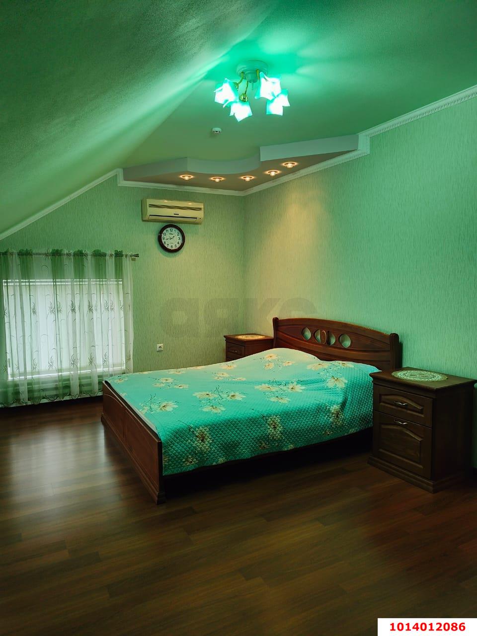 Фото №3: Дом 499 м² + 9.4 сот. - Кореновск, мкр. 4-й квартал, ул. Мира, 137Е