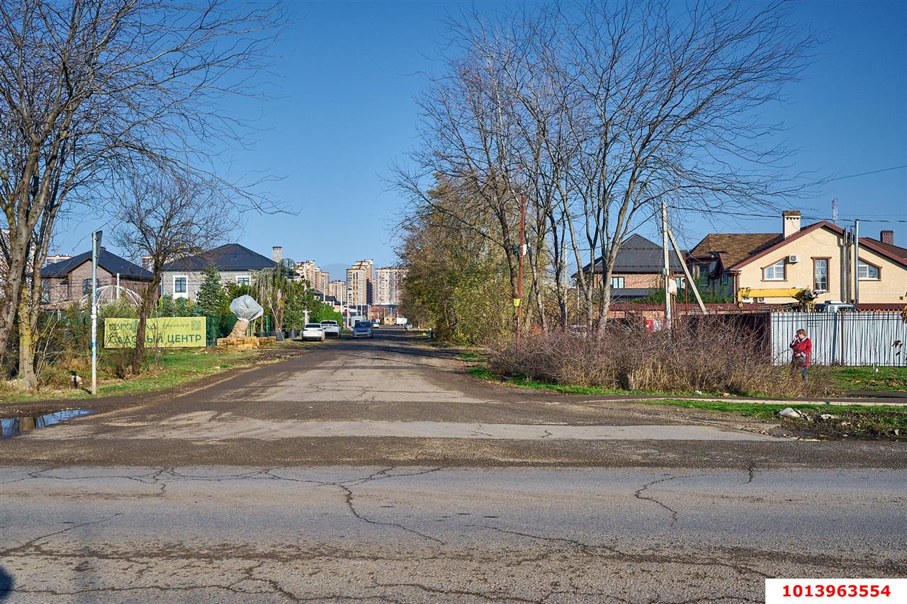 Фото №1: Земельный участок под ИЖС 6.61 сот. - Краснодар, коттеджный  Кореновская Усадьба, ул. Лиговская, 34