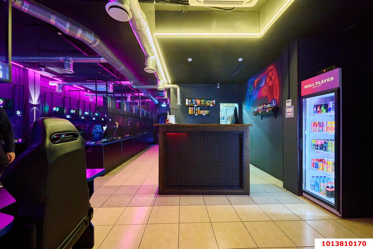 Фото №7: Торговое помещение 133 м² - Краснодар, 40 лет Победы, ул. имени 40-летия Победы, 144Б