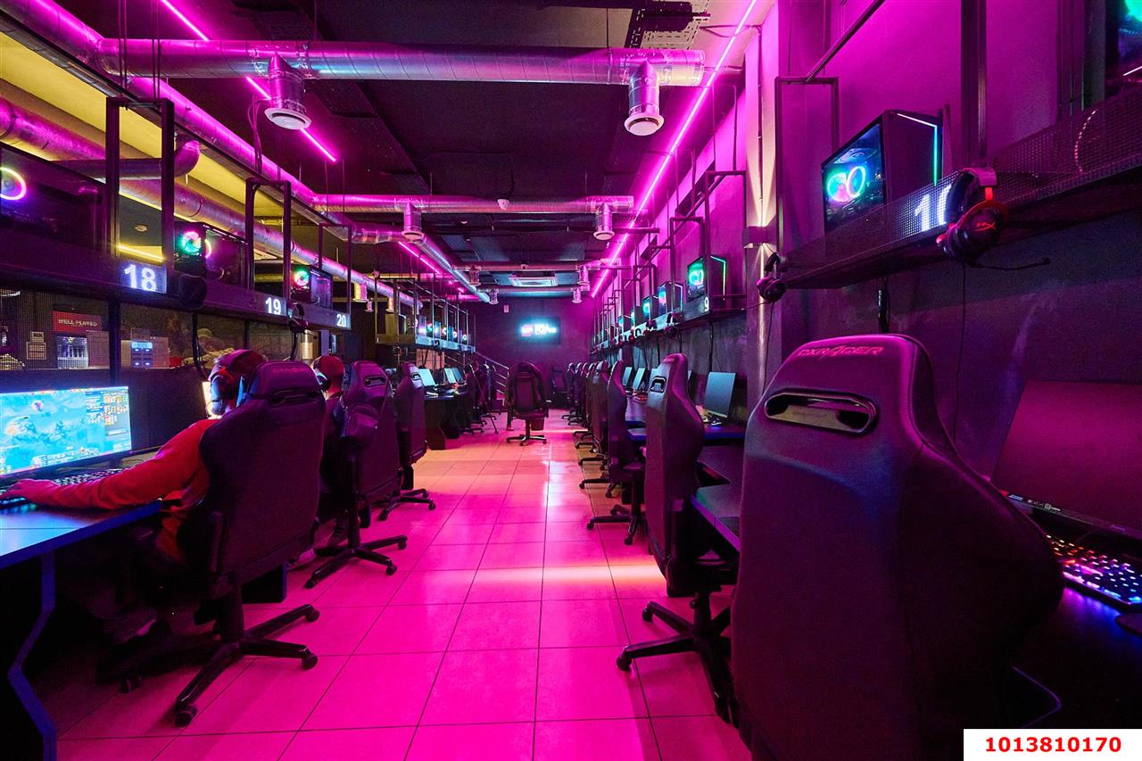 Фото №11: Торговое помещение 133 м² - Краснодар, 40 лет Победы, ул. имени 40-летия Победы, 144Б