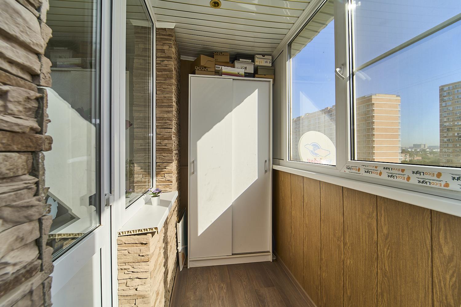 Фото №16: 2-комнатная квартира 60 м² - Краснодар, Прикубанский внутригородской округ, 9-й километр, мкр. Военный городок № 106, ул. имени Дзержинского, 54/13