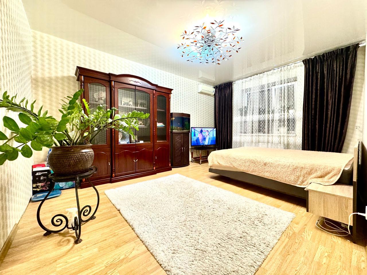 Фото №2: 2-комнатная квартира 50 м² - Краснодар, Центральный внутригородской округ, мкр. Дубинка, ул. Ставропольская, 178