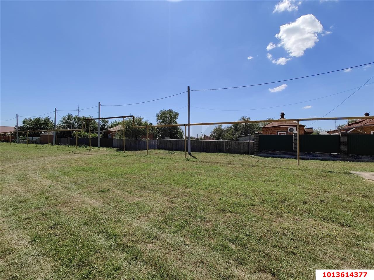 Фото №1: Земельный участок 25 сот. - Старобжегокай, мкр. жилой комплекс Баланс, ул. Ленина, 23