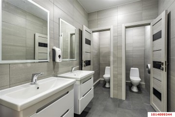 Фото №1: Торговое помещение 1801 м² - Краснодар, мкр. Хлопчато-бумажный Комбинат, ул. Новороссийская, 214