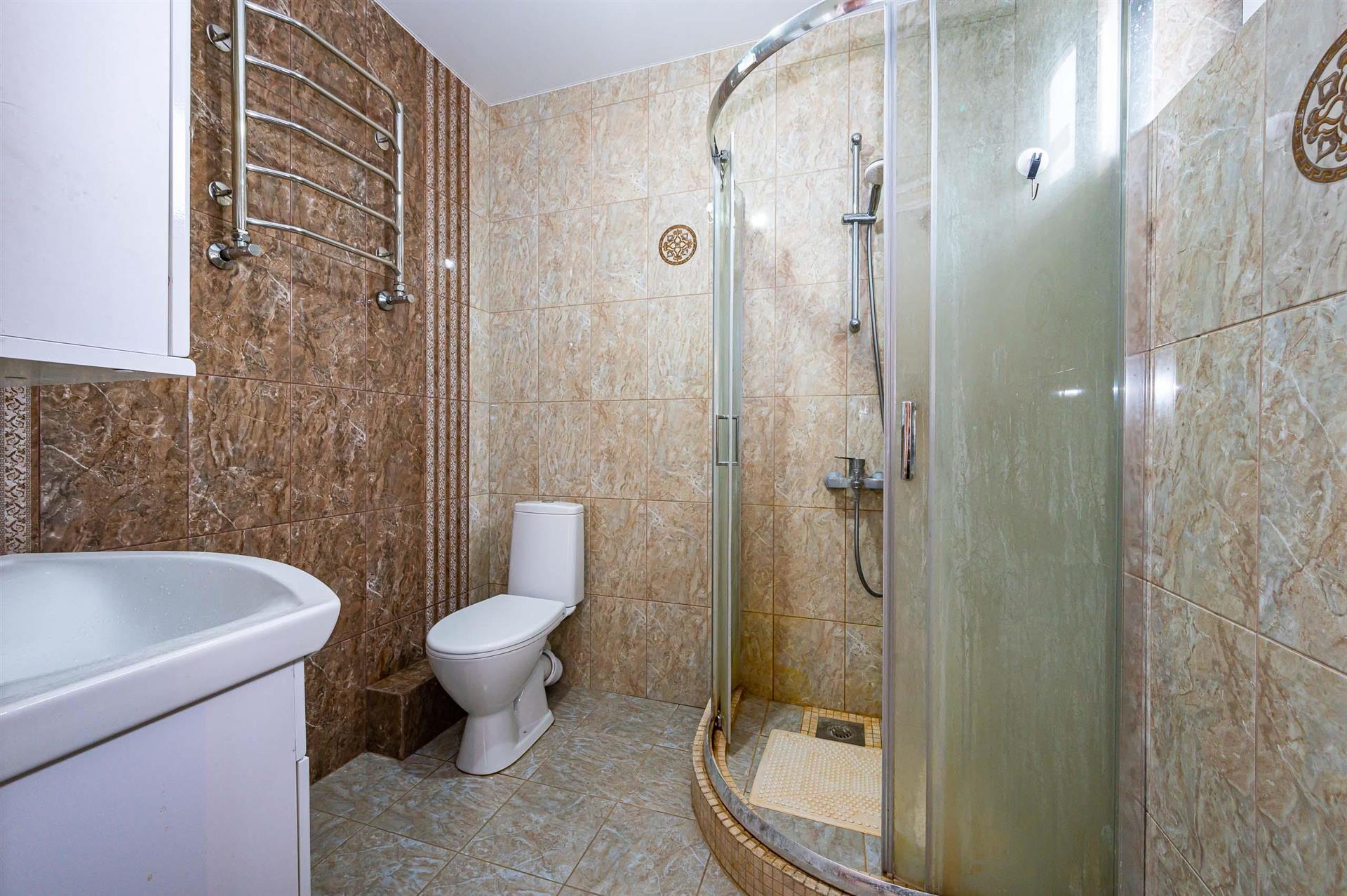 Фото №8: Дом 250 м² + 5 сот. - Краснодар, пр-д 2-й  Куликова Поля, 25