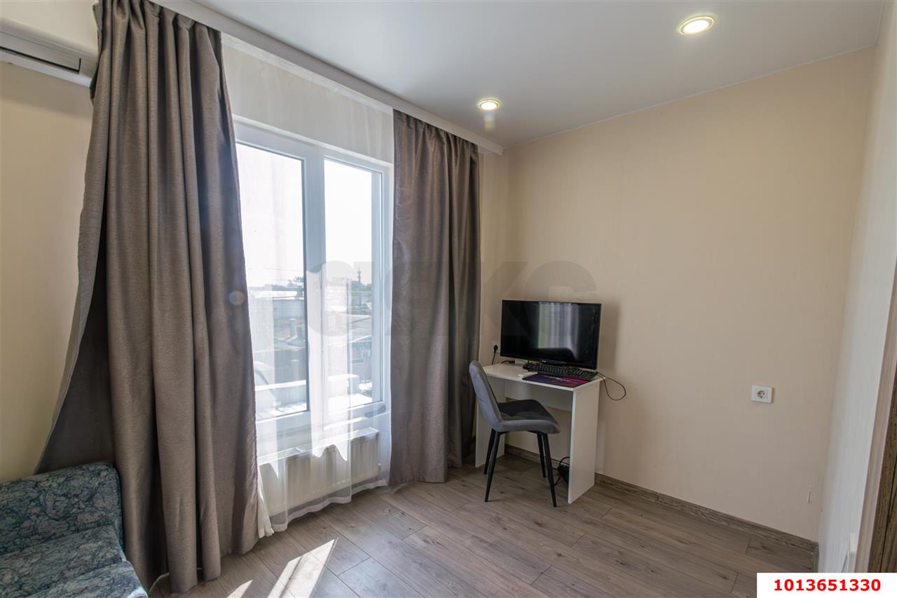 Фото №1: Дом 204 м² + 2.4 сот. - Краснодар, ул. КИМ, 133