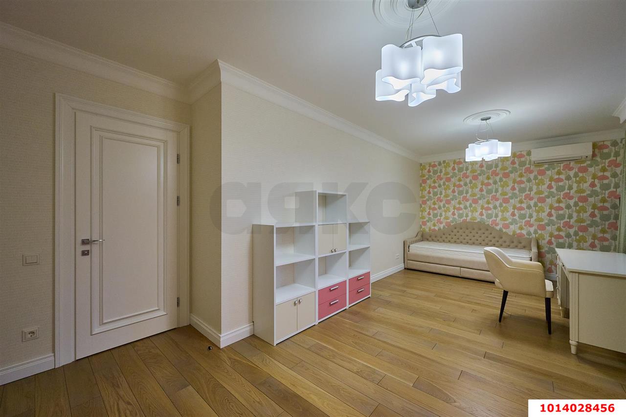 Фото №21: 4-комнатная квартира 180 м² - Краснодар, жилой комплекс Тургенев, ул. Дальняя, 8к2