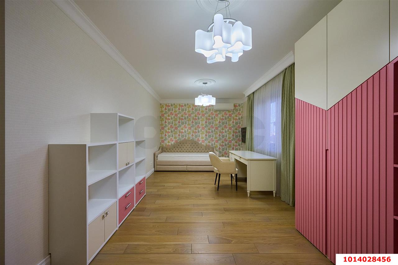 Фото №18: 4-комнатная квартира 180 м² - Краснодар, жилой комплекс Тургенев, ул. Дальняя, 8к2