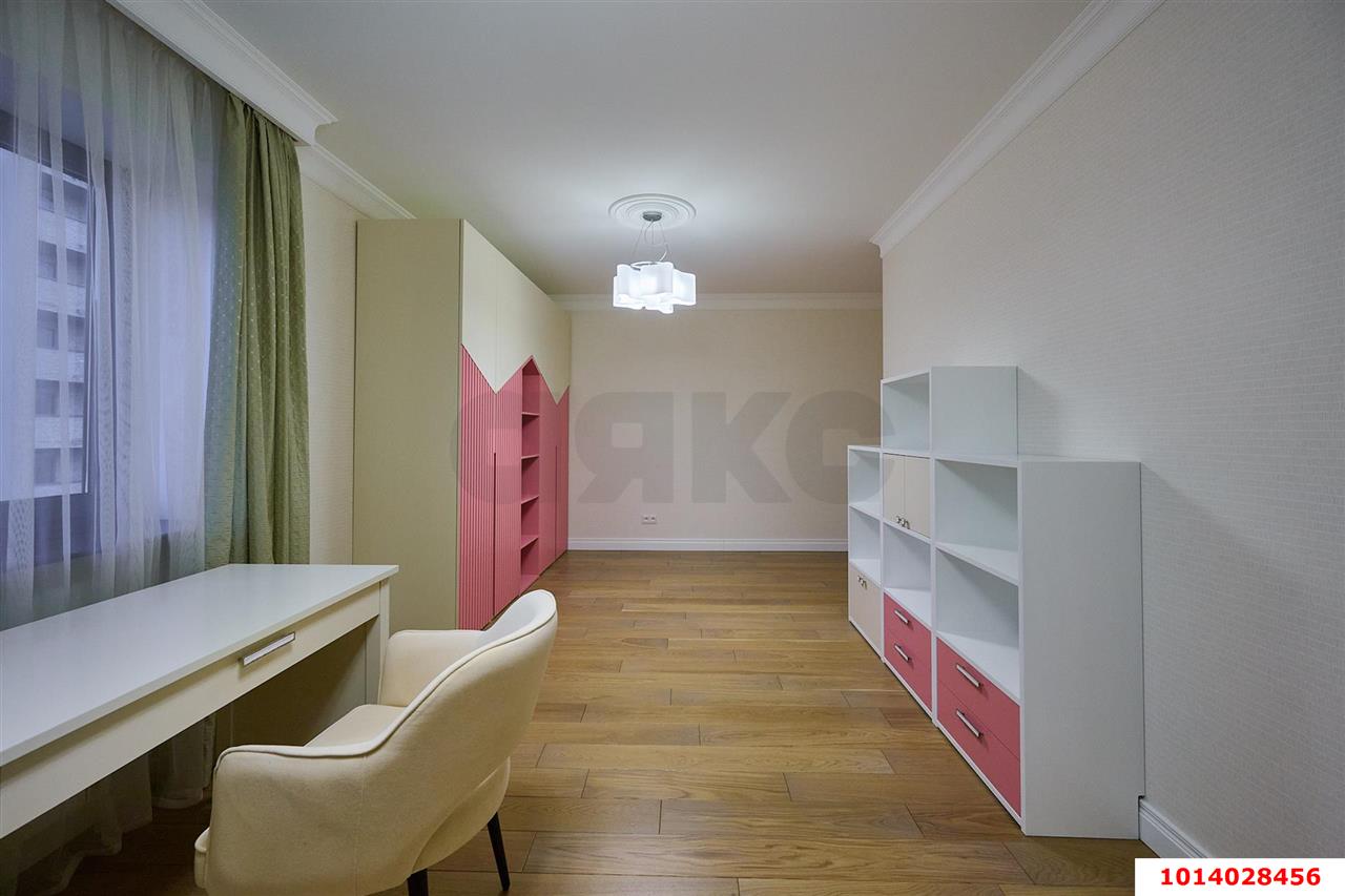 Фото №20: 4-комнатная квартира 180 м² - Краснодар, жилой комплекс Тургенев, ул. Дальняя, 8к2