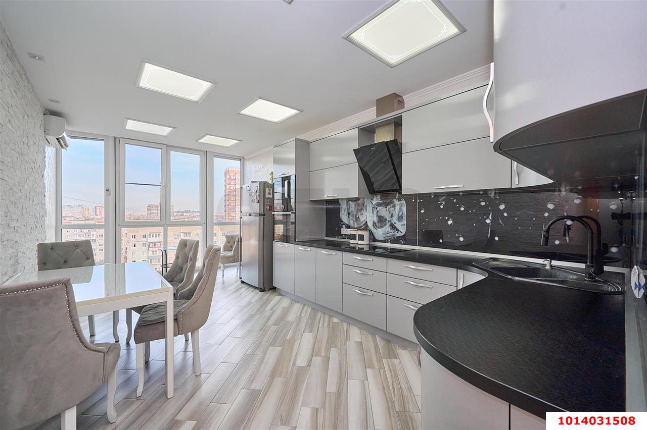 Фото №1: 3-комнатная квартира 95 м² - Краснодар, Камвольно-суконный Комбинат, ул. Бородинская, 10