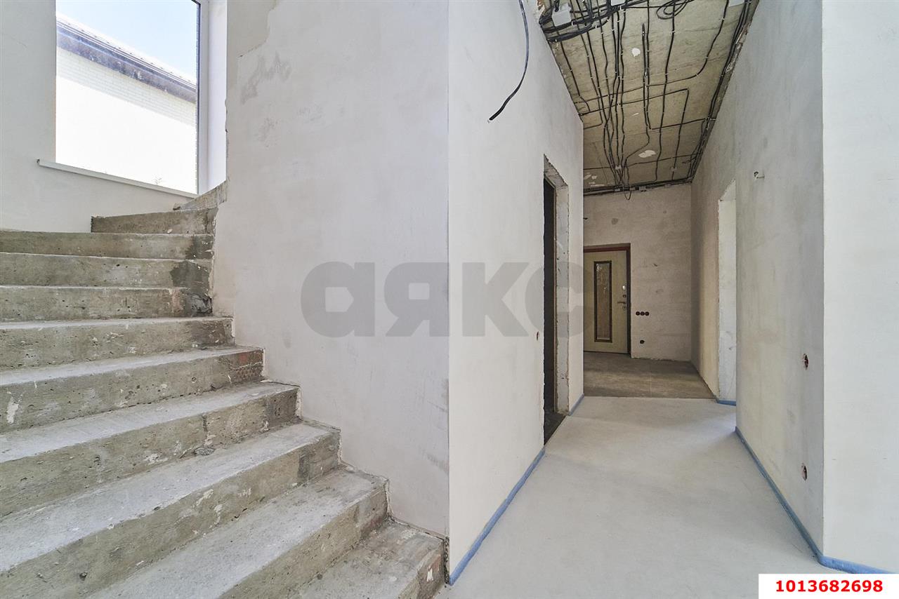 Фото №10: Дом 165 м² + 4 сот. - Краснодар, коттеджный  Близкий, ул. Льва Ковалёва, 11