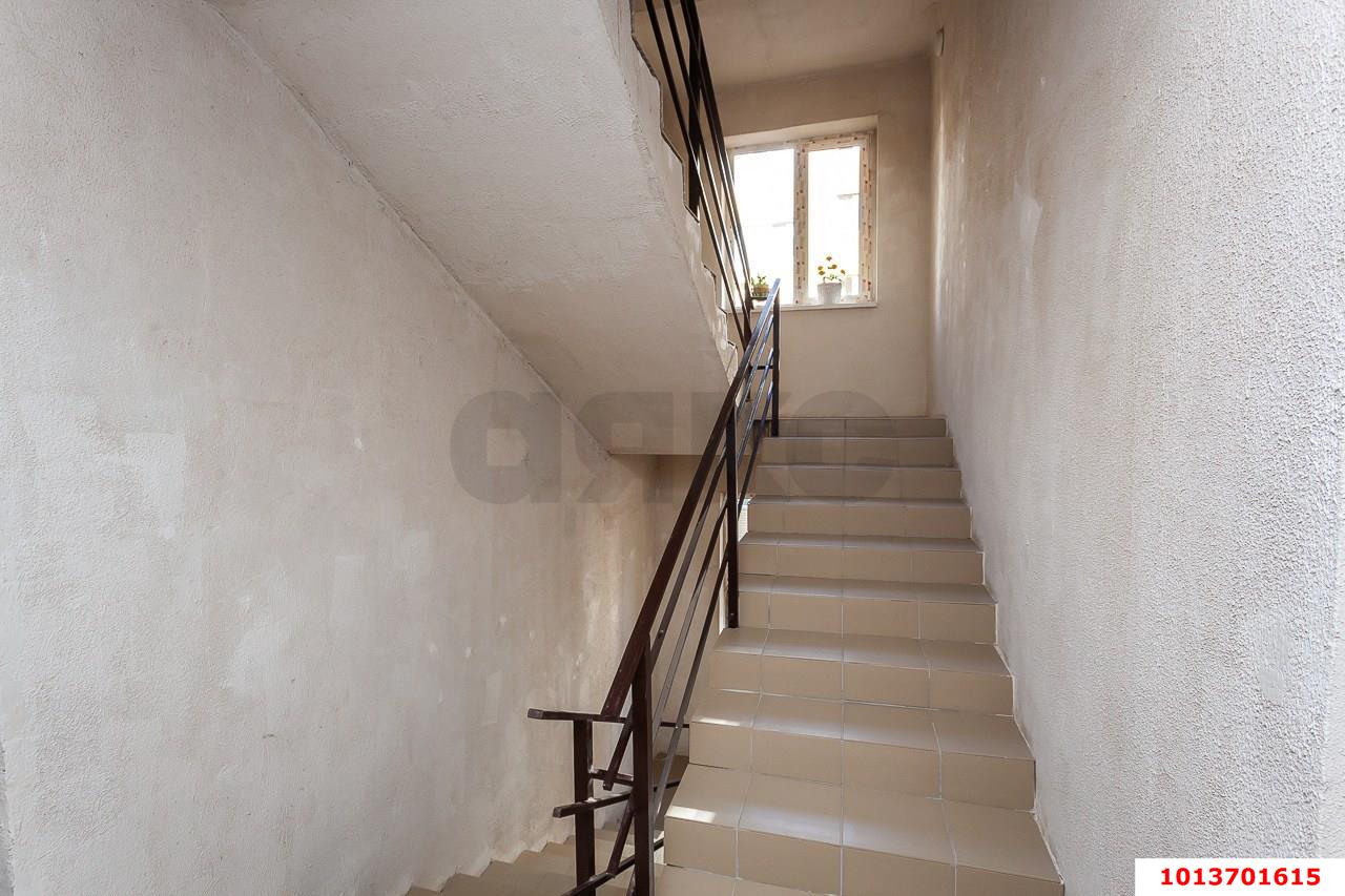 Фото №6: 1-комнатная квартира 38 м² - Краснодар, Музыкальный, Прикубанский внутригородской округ, мкр. Завод Радиоизмерительных Приборов, ул. имени Мусоргского М.П., 1А