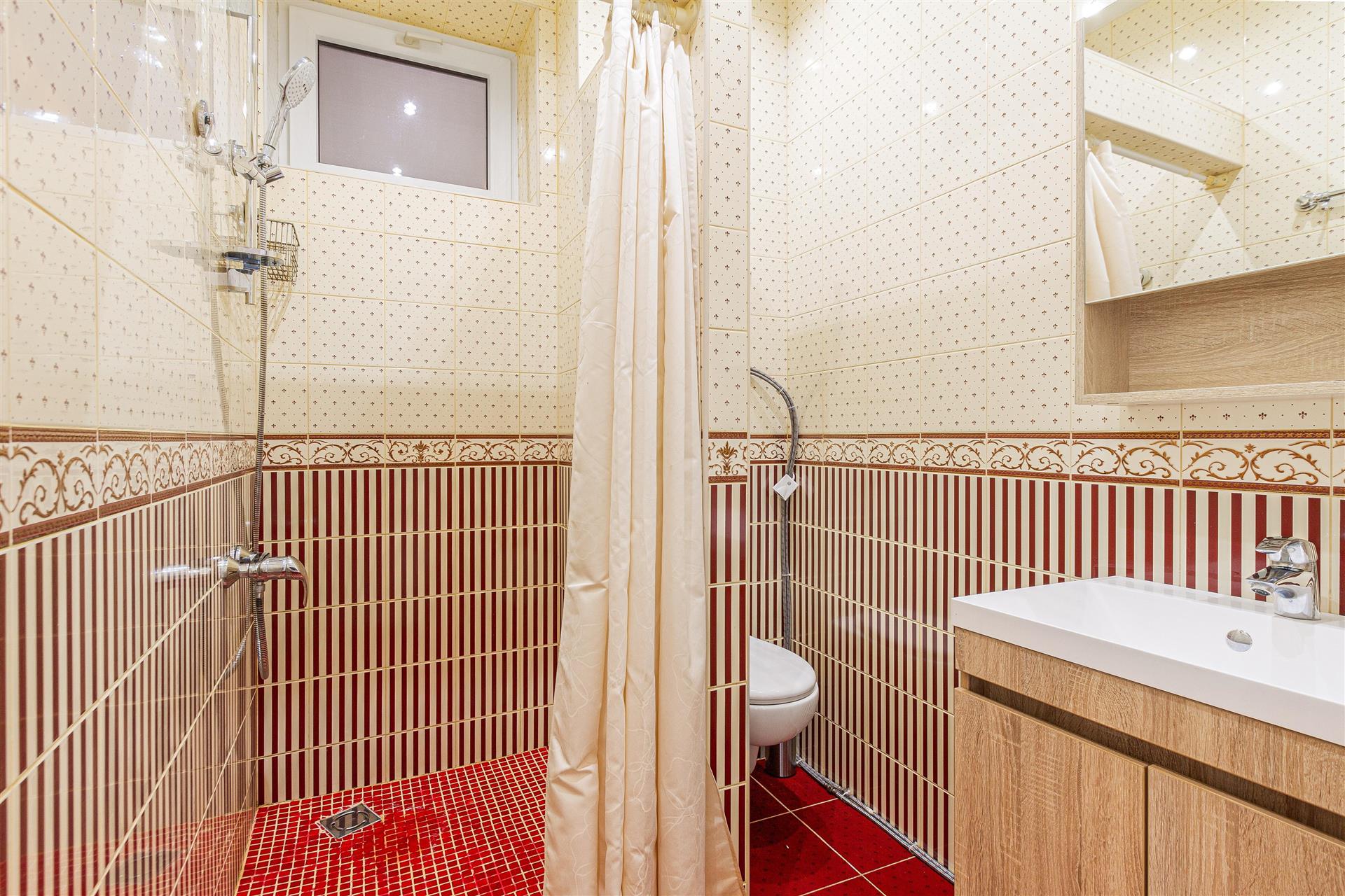 Фото №16: Дом 256 м² + 6.45 сот. - Краснодар, Прикубанский внутригородской округ, мкр. Немецкая Деревня, ул. Кёльнская, 13