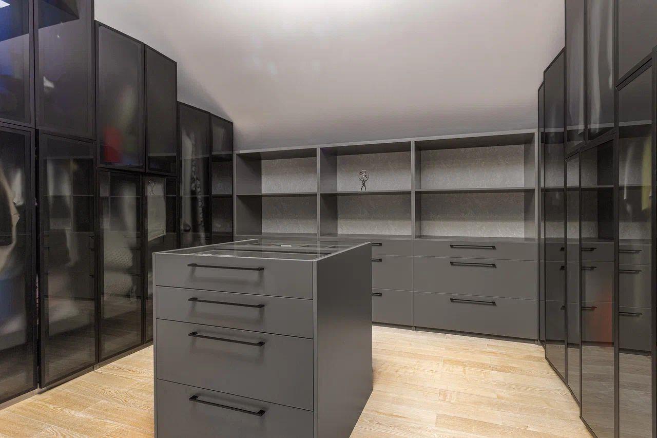 Фото №10: Дом 256 м² + 6.45 сот. - Краснодар, Прикубанский внутригородской округ, мкр. Немецкая Деревня, ул. Кёльнская, 13