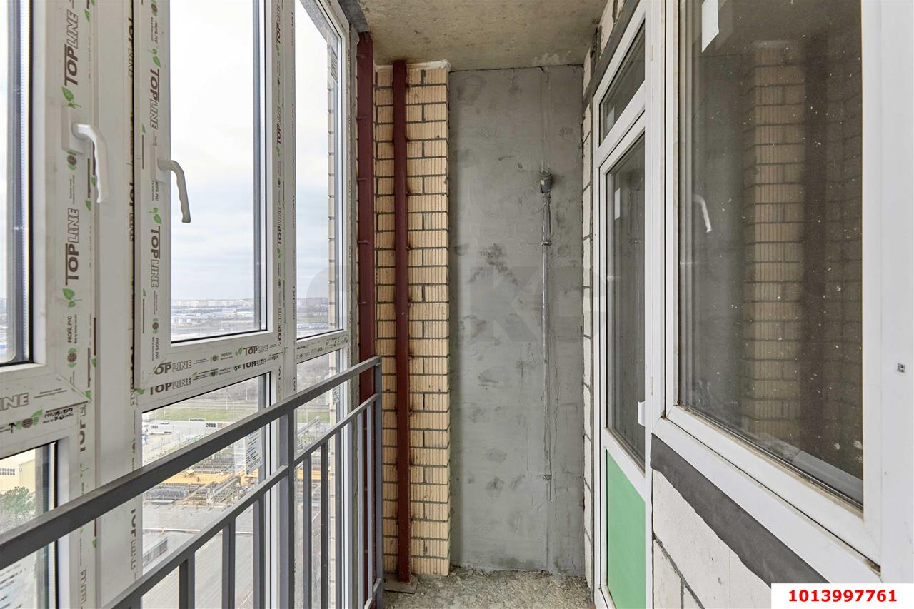 Фото №12: 1-комнатная квартира 35 м² - Краснодар, ЖК Урал, Карасунский внутригородской округ, Камвольно-суконный Комбинат, мкр. жилой комплекс Ural, ул. Уральская, 87/7