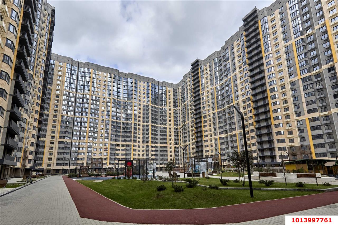 Фото №8: 1-комнатная квартира 35 м² - Краснодар, ЖК Урал, Карасунский внутригородской округ, Камвольно-суконный Комбинат, мкр. жилой комплекс Ural, ул. Уральская, 87/7