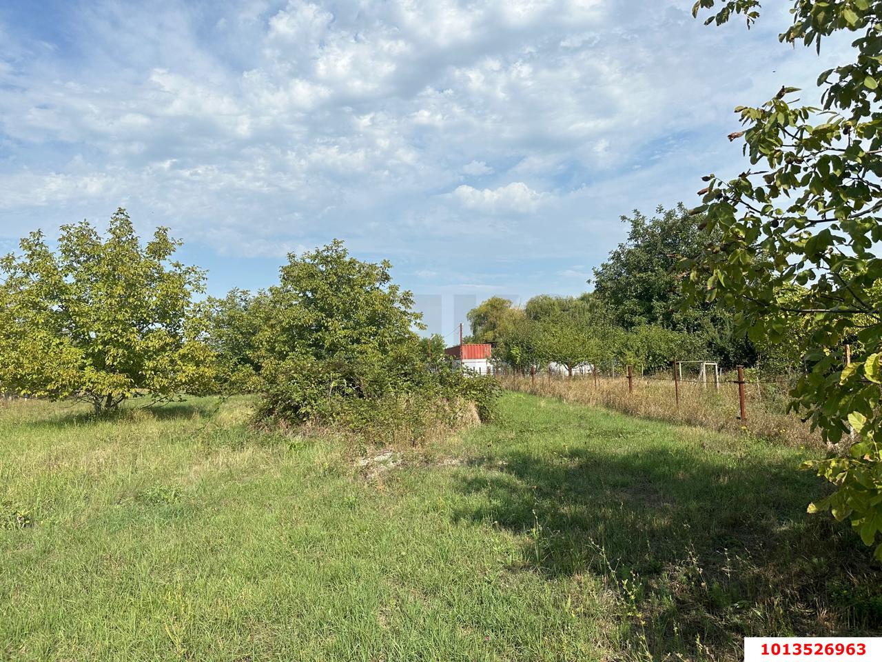 Фото №1: Земельный участок 12 сот. - Октябрьский, мкр. Прикубанский внутригородской округ, ул. Звёздная, 5